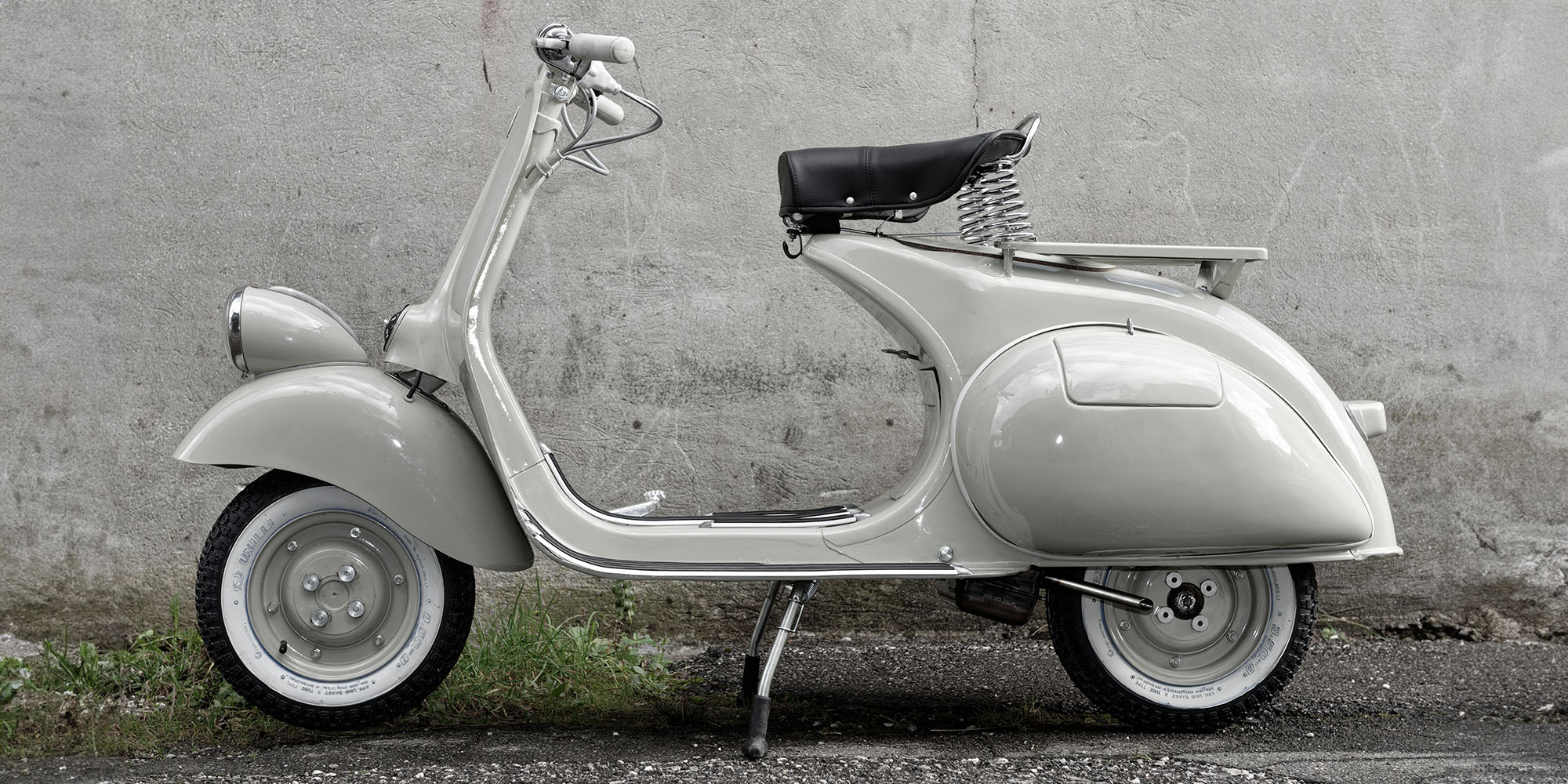 Vespa Faro Basso